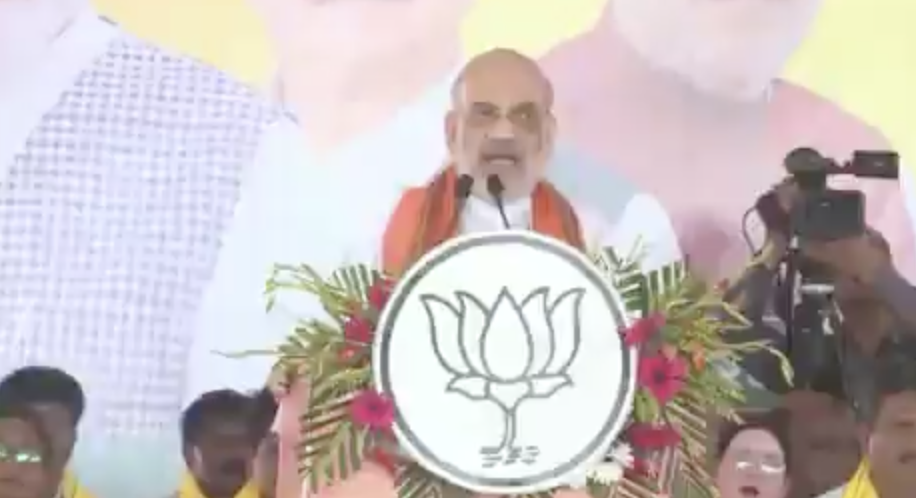 Home Minister Amit Shah delivers communal speech in Ghatal