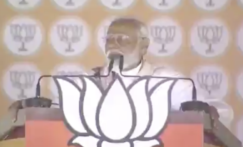 PM Modi delivers communal speech in Ghazipur