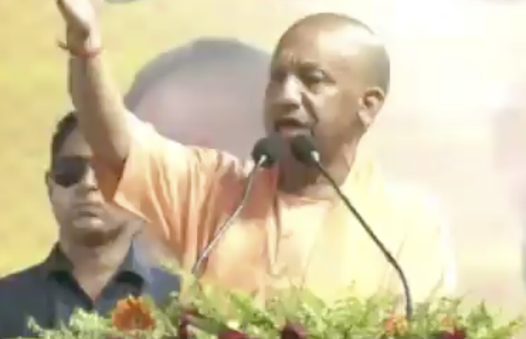 UP Chief Minister Yogi Adityanath delivers communal speech in Patliputra