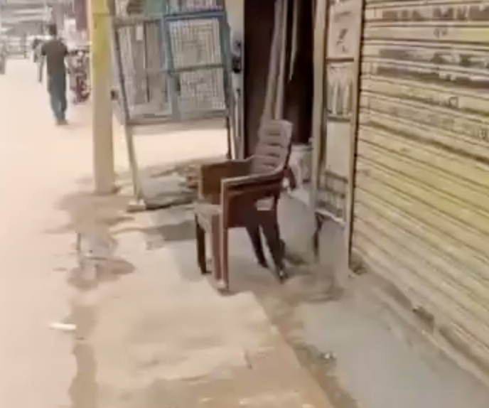 Cow vigilantes assaulted a Muslim meat shop owner and two Hindu men buying chicken in Faridabad