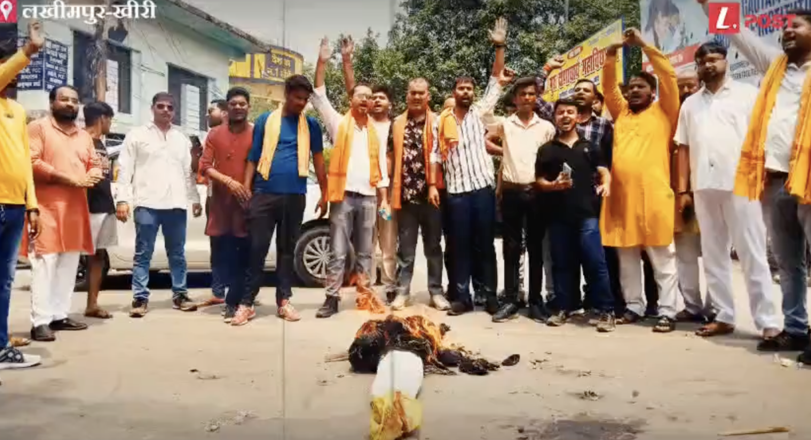 Vishwa Hindu Parishad-Bajrang Dal members organized a protest against “love jihad” and alleged religious conversions in Lakhimpur Kheri