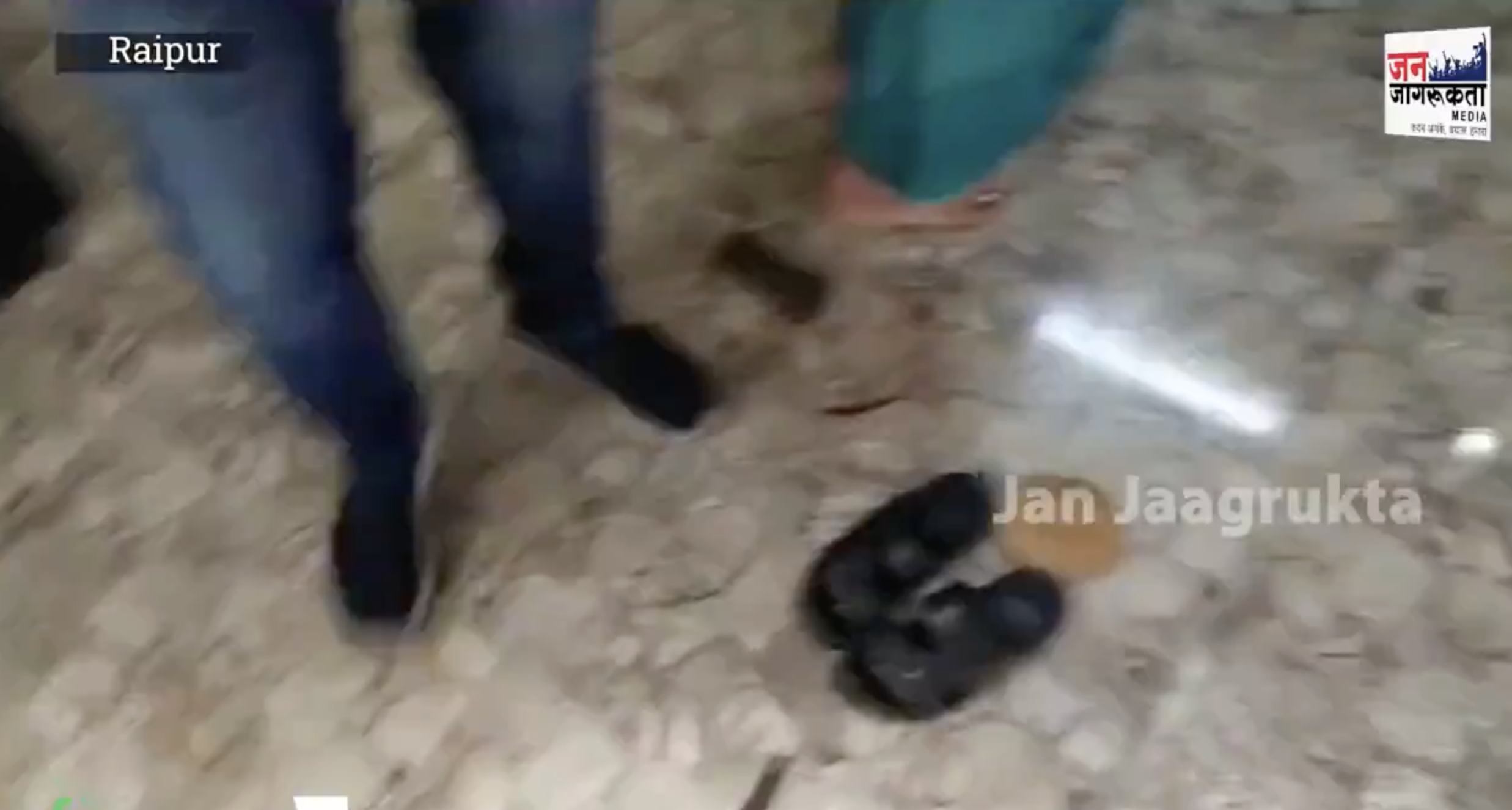 Police arrest a woman for storing 7 kilograms of beef in her home