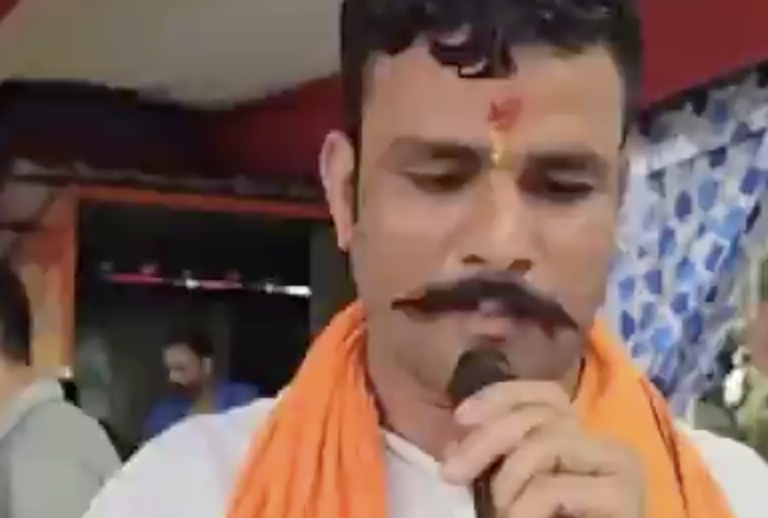 Rakesh Tomar of Rudra Sena delivers hate speech