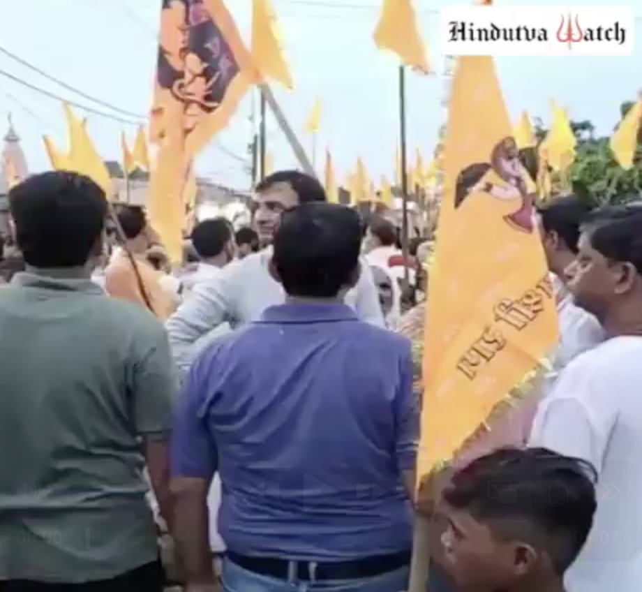 Sadhvi Ritambhara delivers inflammatory speech at a demonstration against anti-Hindu attacks in Bangladesh