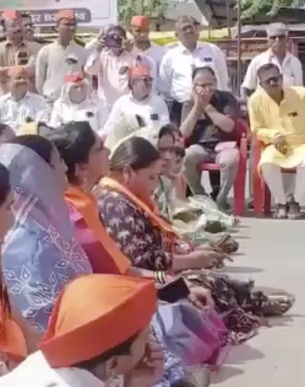 Far right leader peddles anti-Muslim conspiracy theories at Sakal Hindu Samaj event