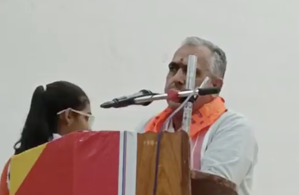 Vishwa Hindu Parishad-Bajrang Dal leader promotes conspiracy of “love jihad and land jihad”