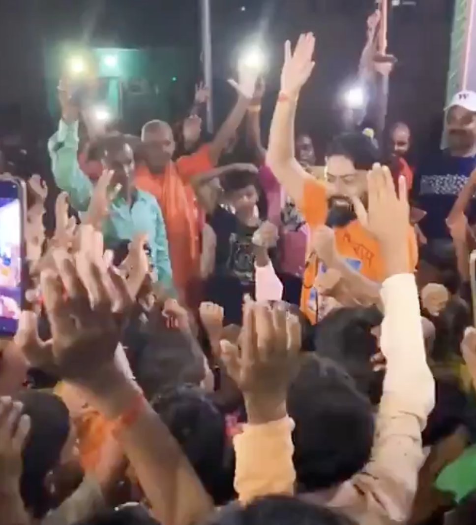 Vishwa Hindu Parishad-Bajrang Dal leader Aman Kumar administers hateful oath to minors in Hazaribagh