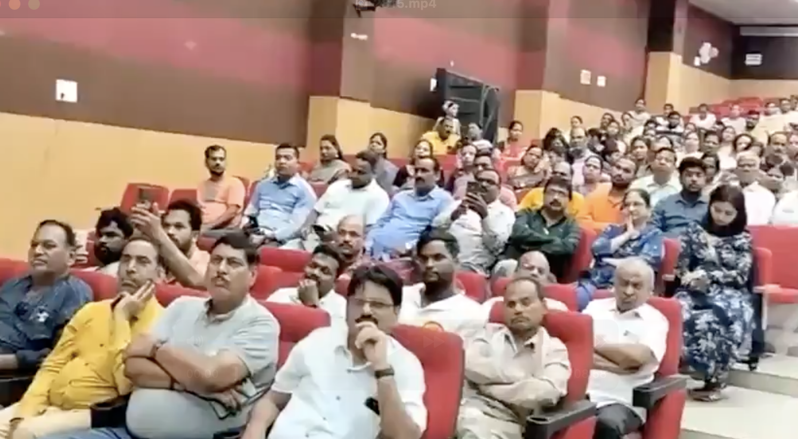 Far-right influencer Kajal Hindustani delivers anti-Muslim hate speech in Jharsuguda