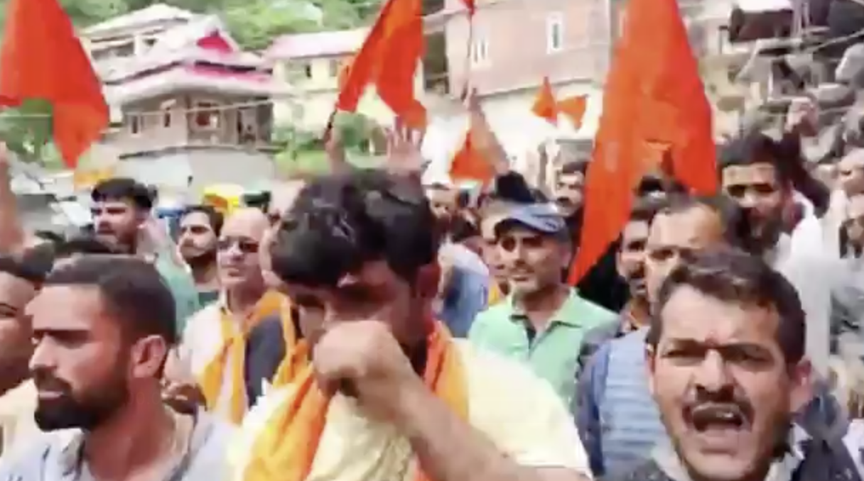 Hindu Jagran Manch leader delivers anti-Muslim speech during protest against mosque construction in Nerwa