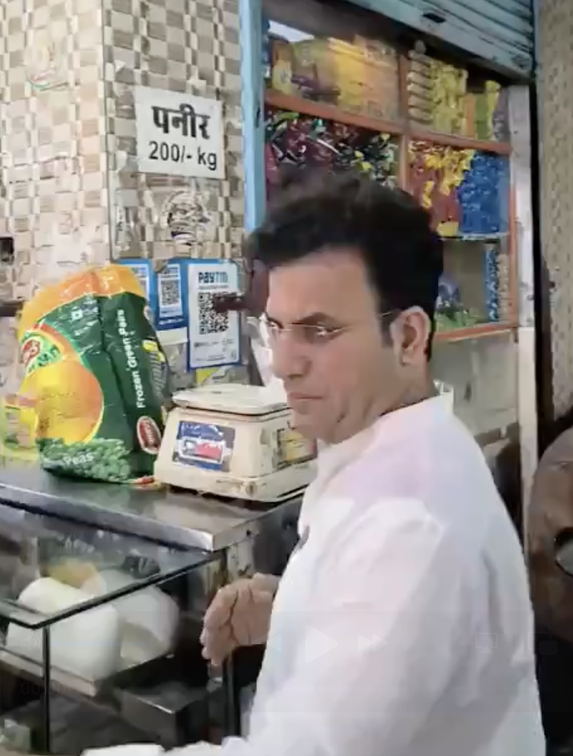 In New Delhi, BJP councilor harassed a Muslim shopkeeper for not displaying his name