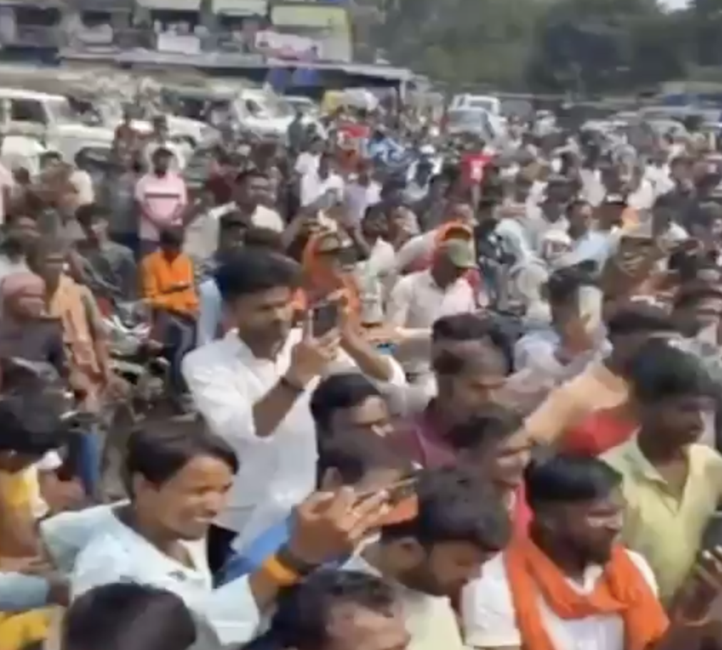 BJP leader Manish Kashyap delivers fear-speech in Giridih