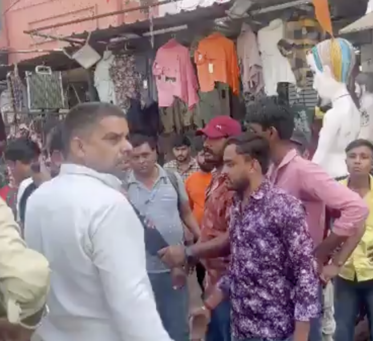 Bajrang Dal members assaulted a Muslim youth found with a Hindu woman near a hotel in Shujalpur