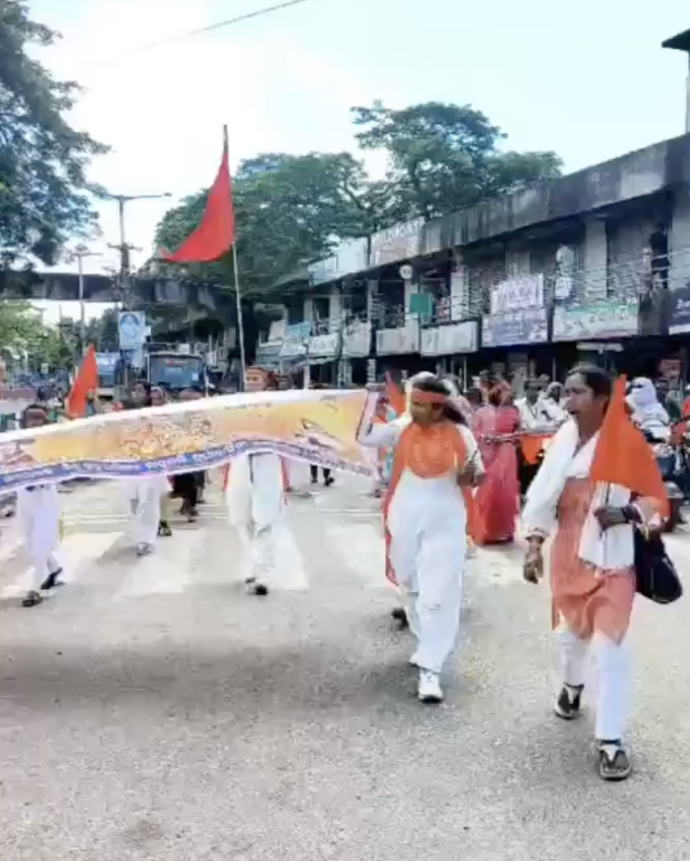 VHP-Durga Vahini-Matri Shakti organised a rally displaying swords