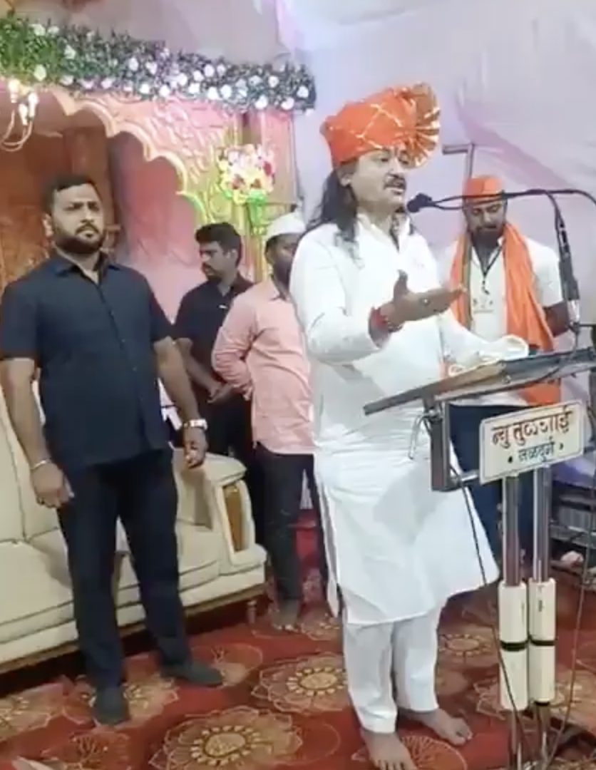 Hindu Rashtra chief Dhananjay Desai delivers an anti-Muslim hate speech in Osmanabad