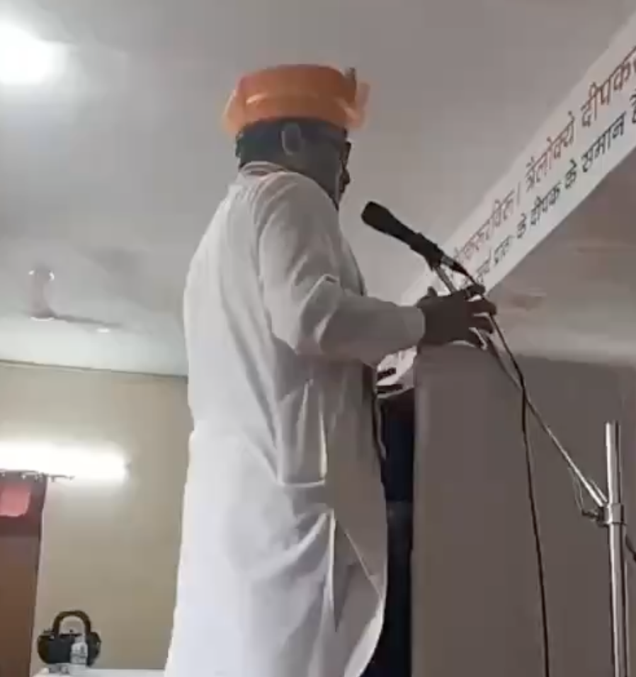 VHP leader Mukesh Vinayak delivers hate speech in Ludhiana