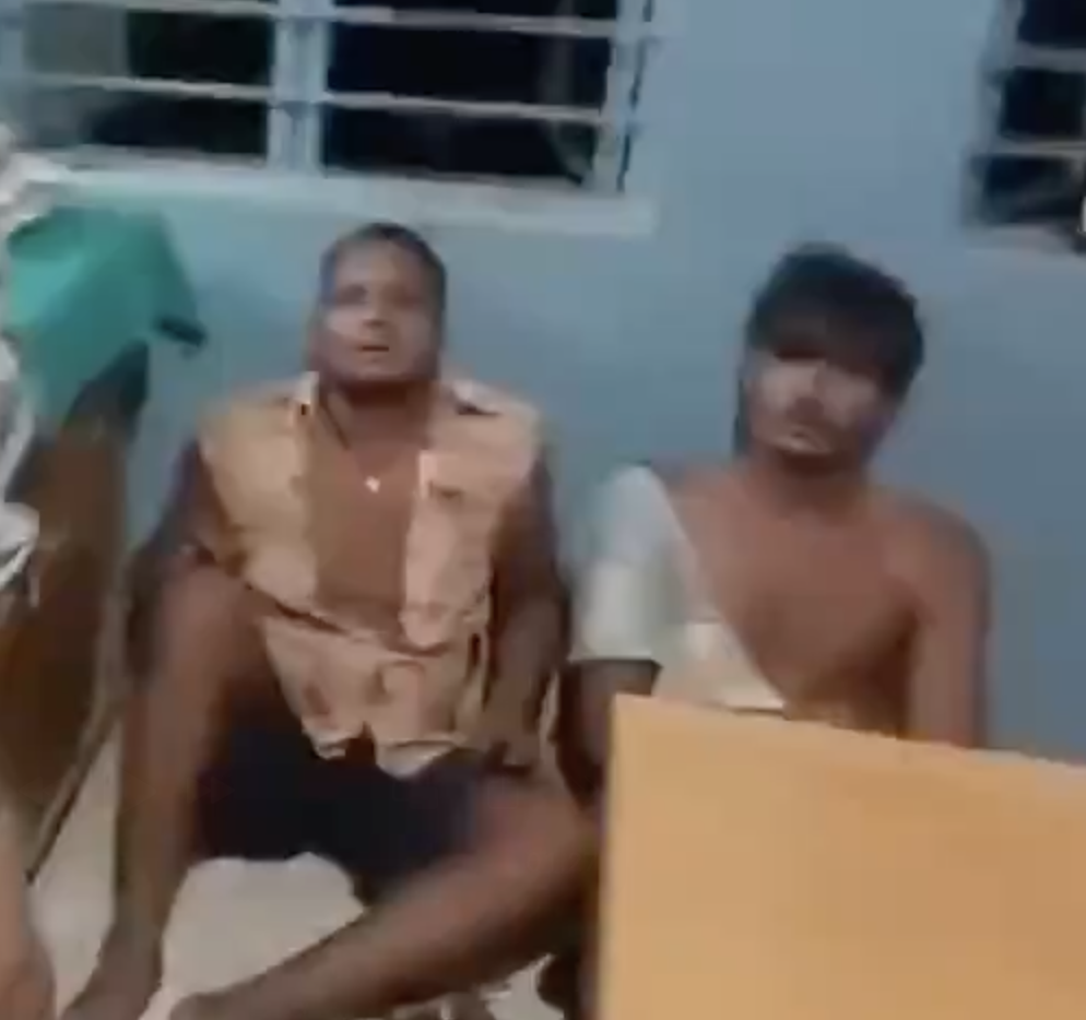 Bajrang Dal members assaulted truck drivers transporting buffaloes near Lakhisarai police station