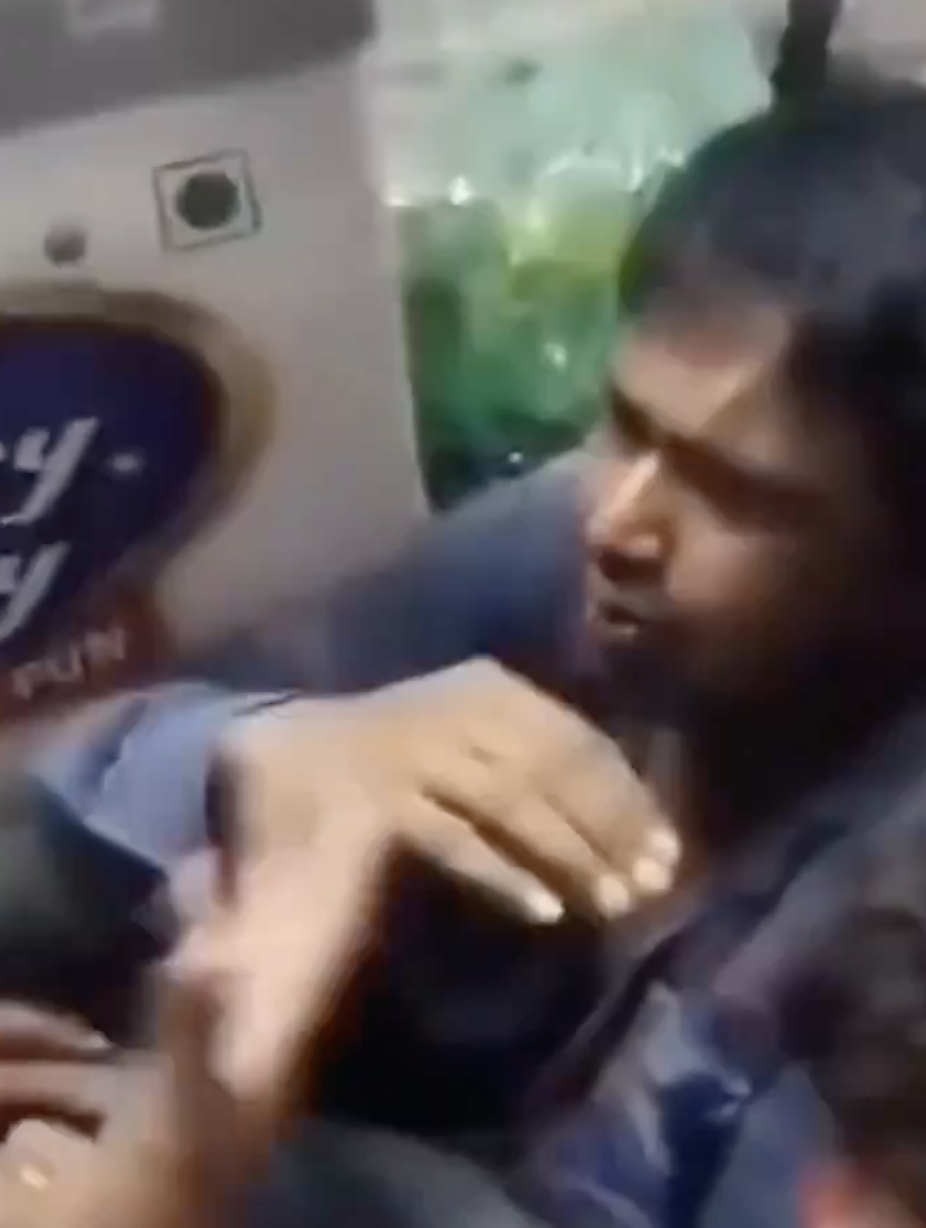 Muslim cattle traders brutally thrashed by cow vigilantes