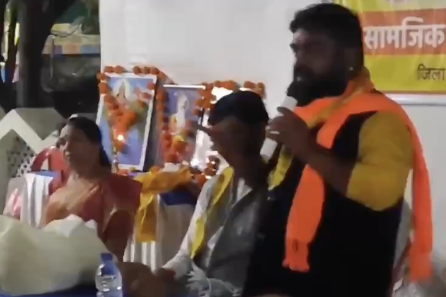 Bajrang Dal leader Tannu Sharma peddles conspiracy theories against Muslims at an event in Indore