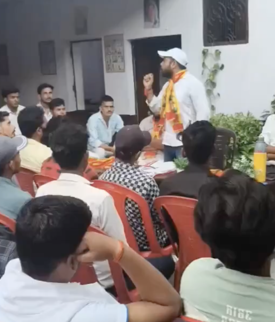 Bajrang Dal leader promotes hatred against Muslims inTilhar