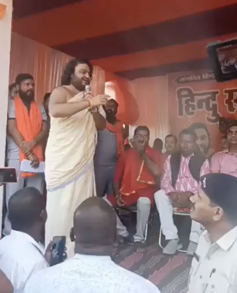 Hindu monk and right-wing influencer Swami Dipankar promotes ‘love jihad’ conspiracy at Hindu Swabhiman Yatra