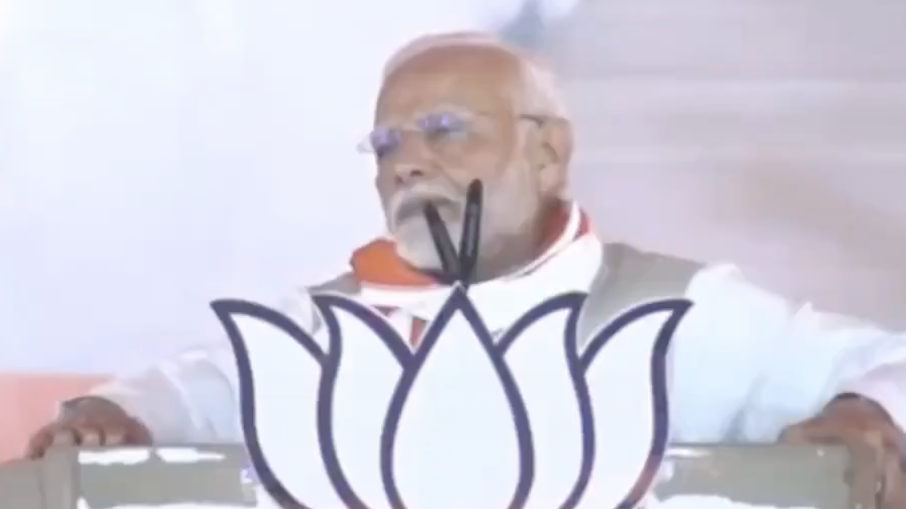 Prime Minister Narendra Modi & BJP leder Champai Soren deliver fear speech at Chaibasa