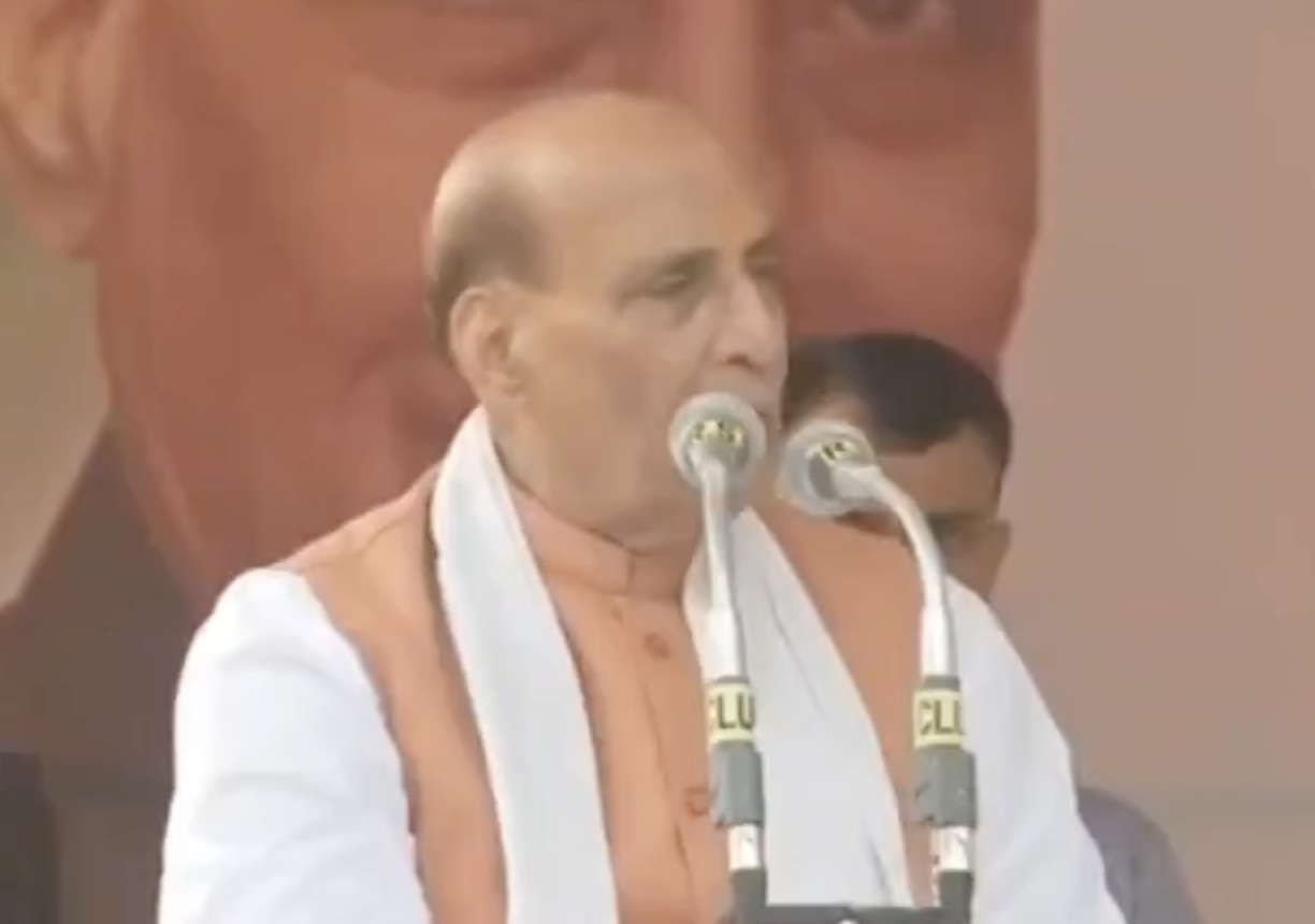 Defence Minister Rajnath Singh delivers fear speech in Lohardaga