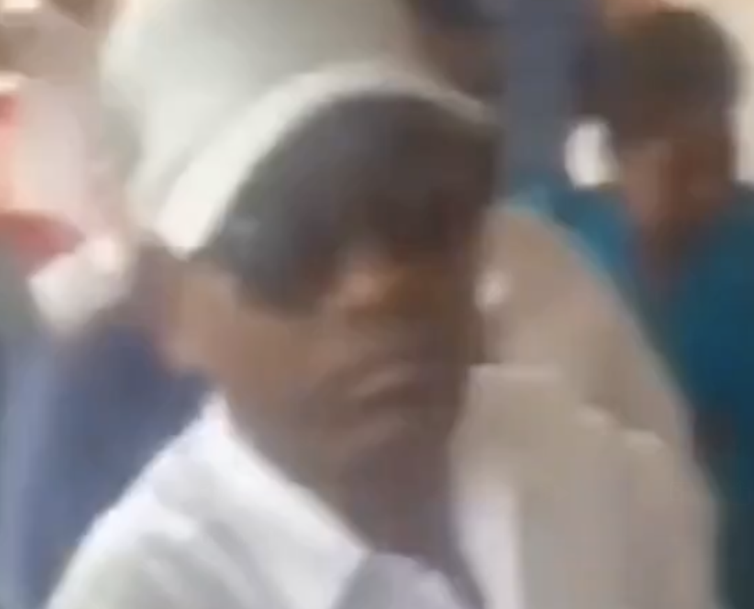 Right-wing goons disrupted a Christian prayer meeting, alleging religious conversions in Ambikapur