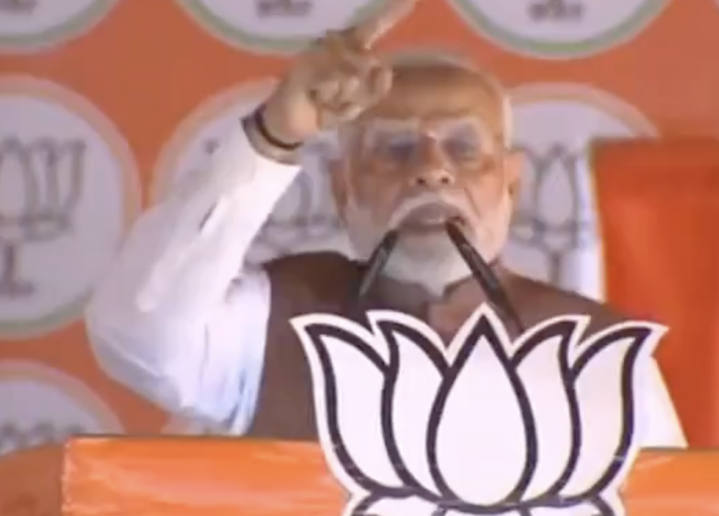 PM Narendra Modi delivers fear speech in Sarath