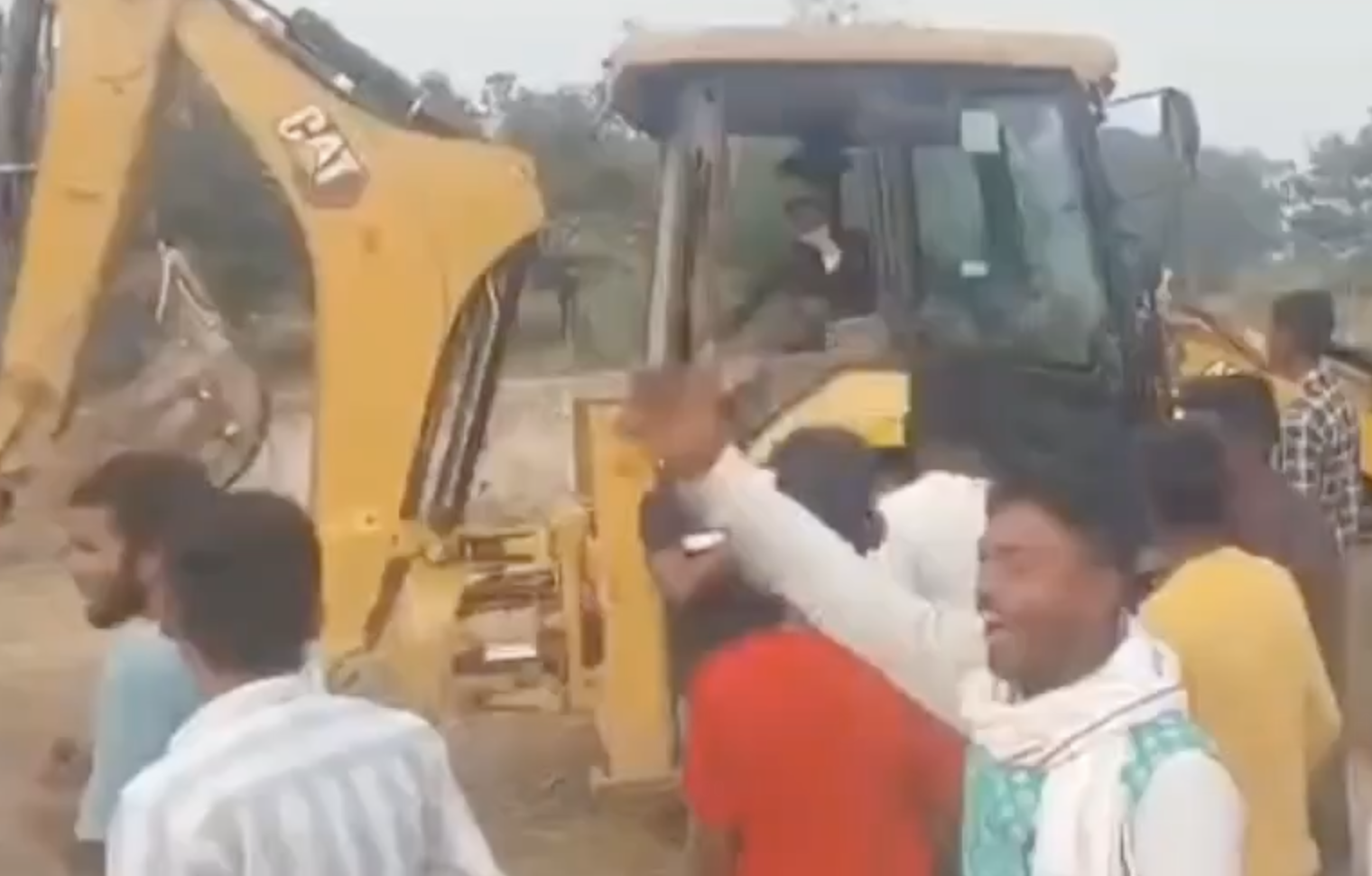 BJP legislator shows up with a bulldozer to demolish settlement of Muslim families near a temple