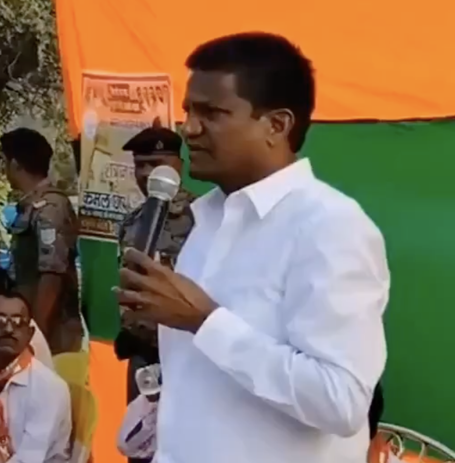 BJP MP Dhullu Mahto delivers fear speech in Baghmara