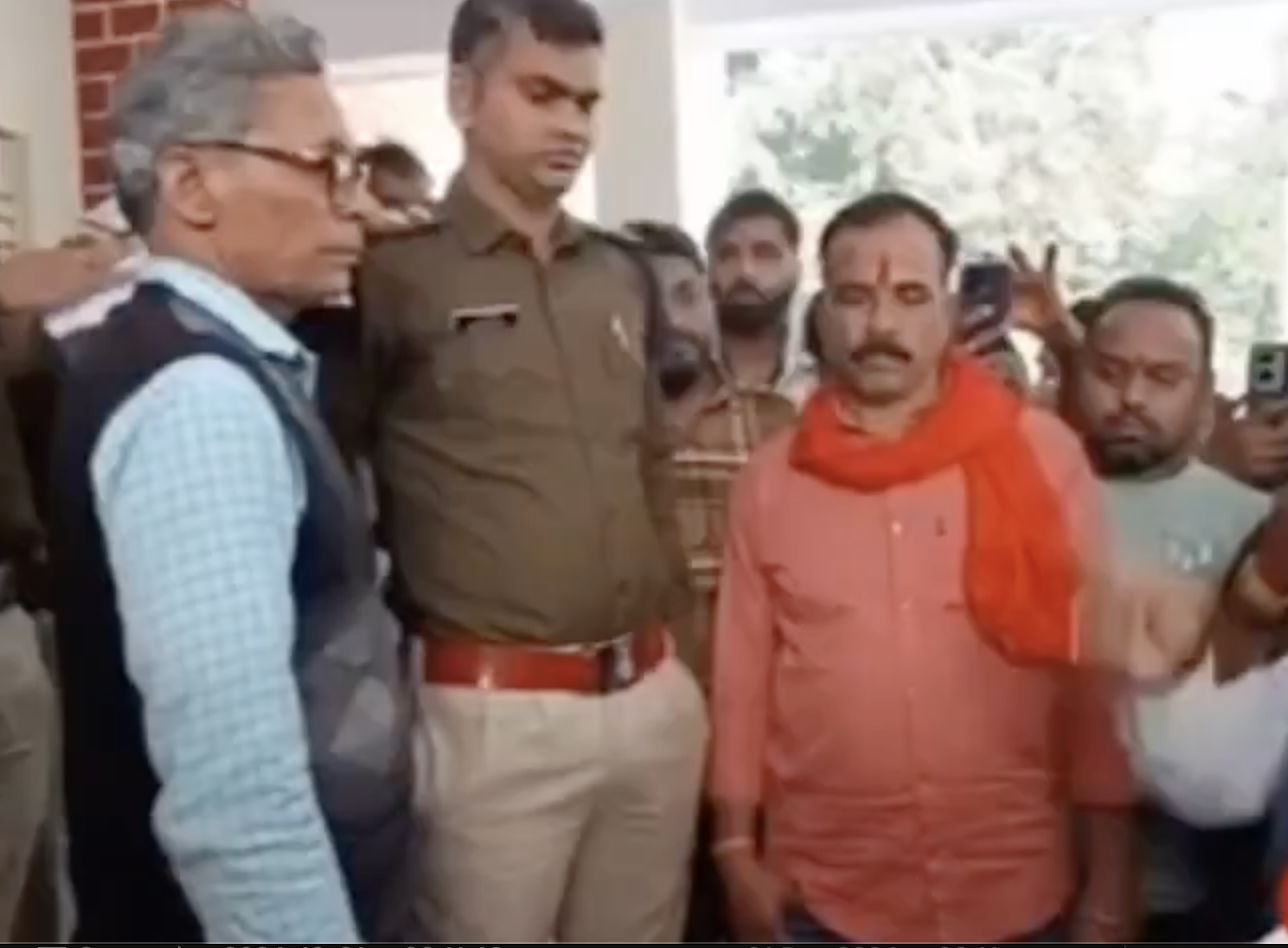 VHP-Bajrang Dal members protest mosque construction in Jabalpur