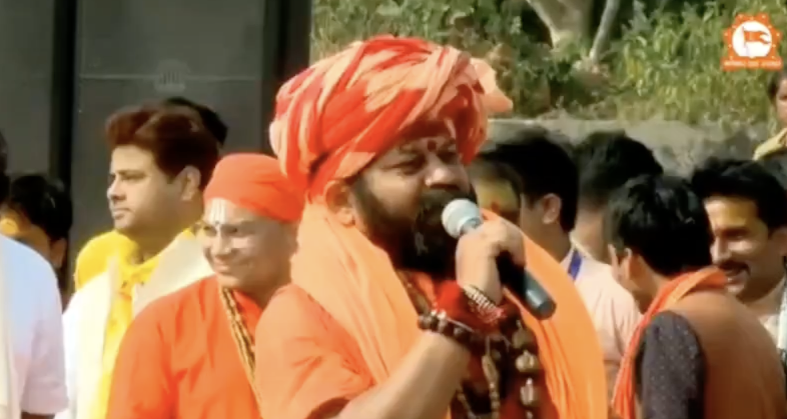 Monk Raju Das indulges in anti-Muslim dog whistling, demands for hindu rashtra, and ‘love jihad’ conspiracy