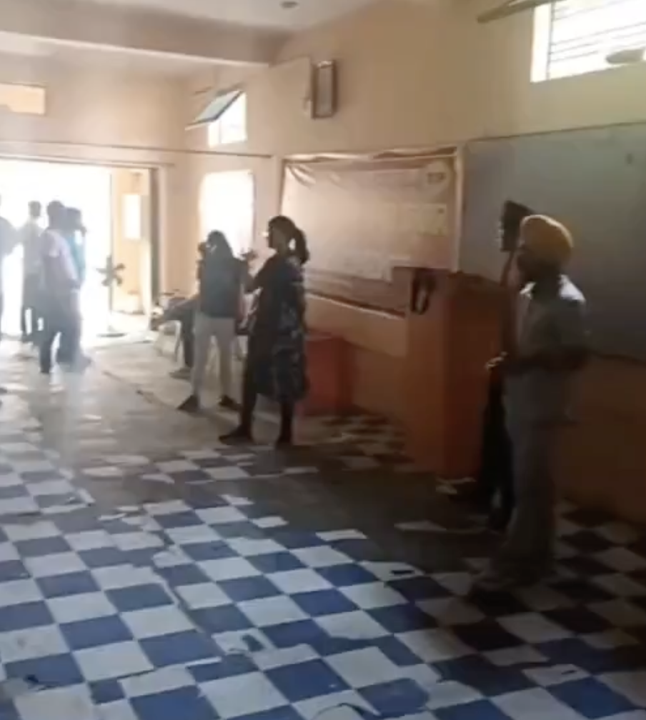 Rashtriya Hindu Sher Sena organize multiple swordsmanship training classes for children