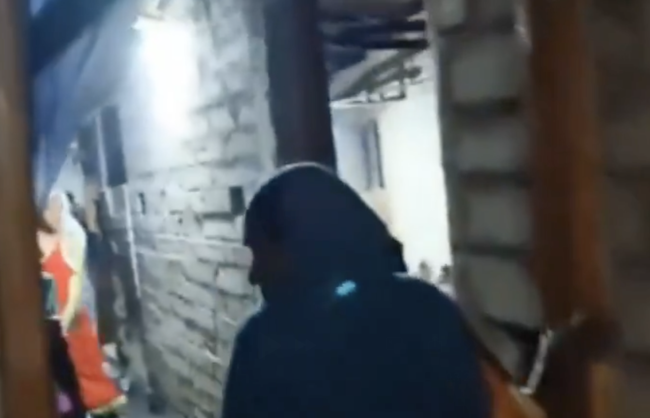 Far-right supporters disrupt prayer meeting, harasses pastors with abuse and threats in Tapi