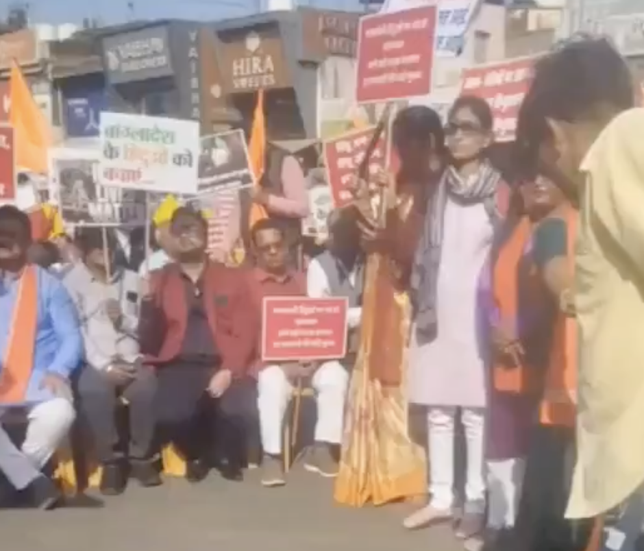 Islamophobic speaker at Sanatan Chetna Manch protest threatens violence and justifies armed response