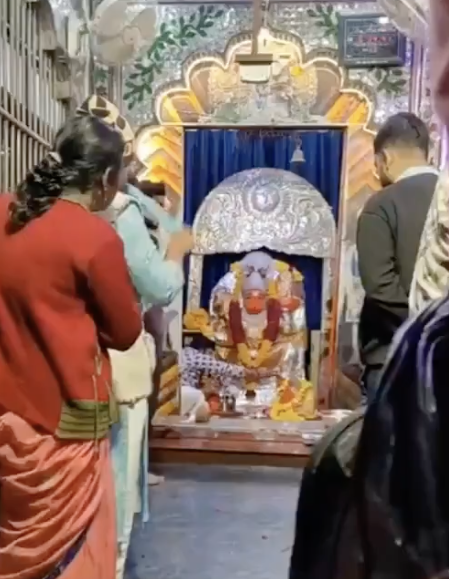 Vishwa Hindu Parishad organizes prayer at mandir to mark ‘shaurya divas’ and babri mosque demolition