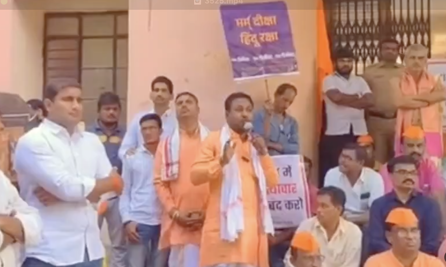 Far-Right Monk at Sakal Hindu Samaj Rally Demonizes Muslims and Christians