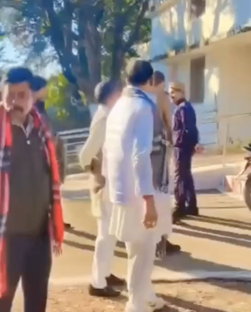 Armed Individuals Spotted at Hindu Raksha Sena Event Despite Police Presence