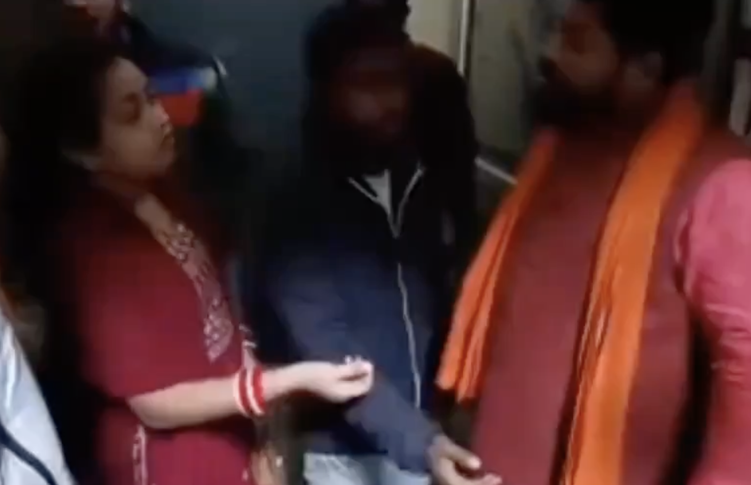 Hindu Nationalist Leader Harasses Interfaith Couple, Accuses Muslim Man of ‘Love Jihad’