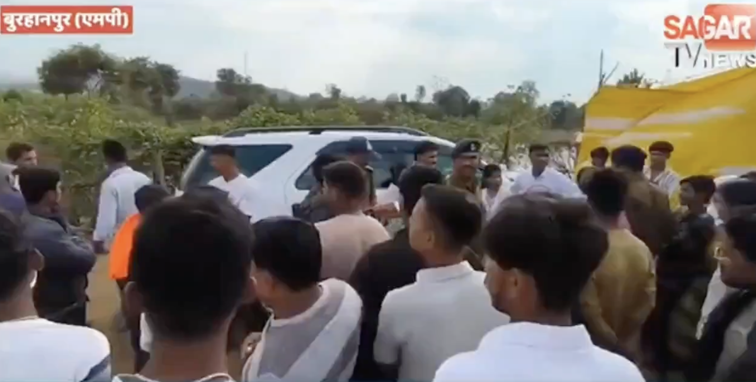 Bajrang Dal Members Disrupt Christian Prayer Meeting, Clash With Worshippers Over Alleged Conversions