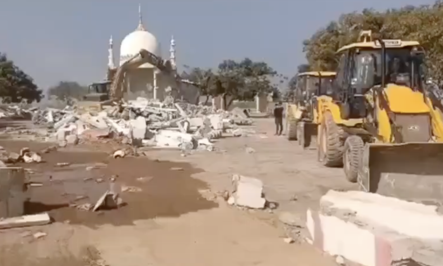 Bulldozers Demolish 200 Structures, Including Hazrat Panj Pir Dargah, in Alleged Encroachment Drive