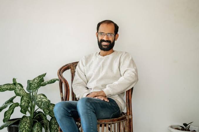 Kerala police visit journalist Siddique Kappan’s house, say they will do midnight visits to know if he is present (Maktoob Media)
