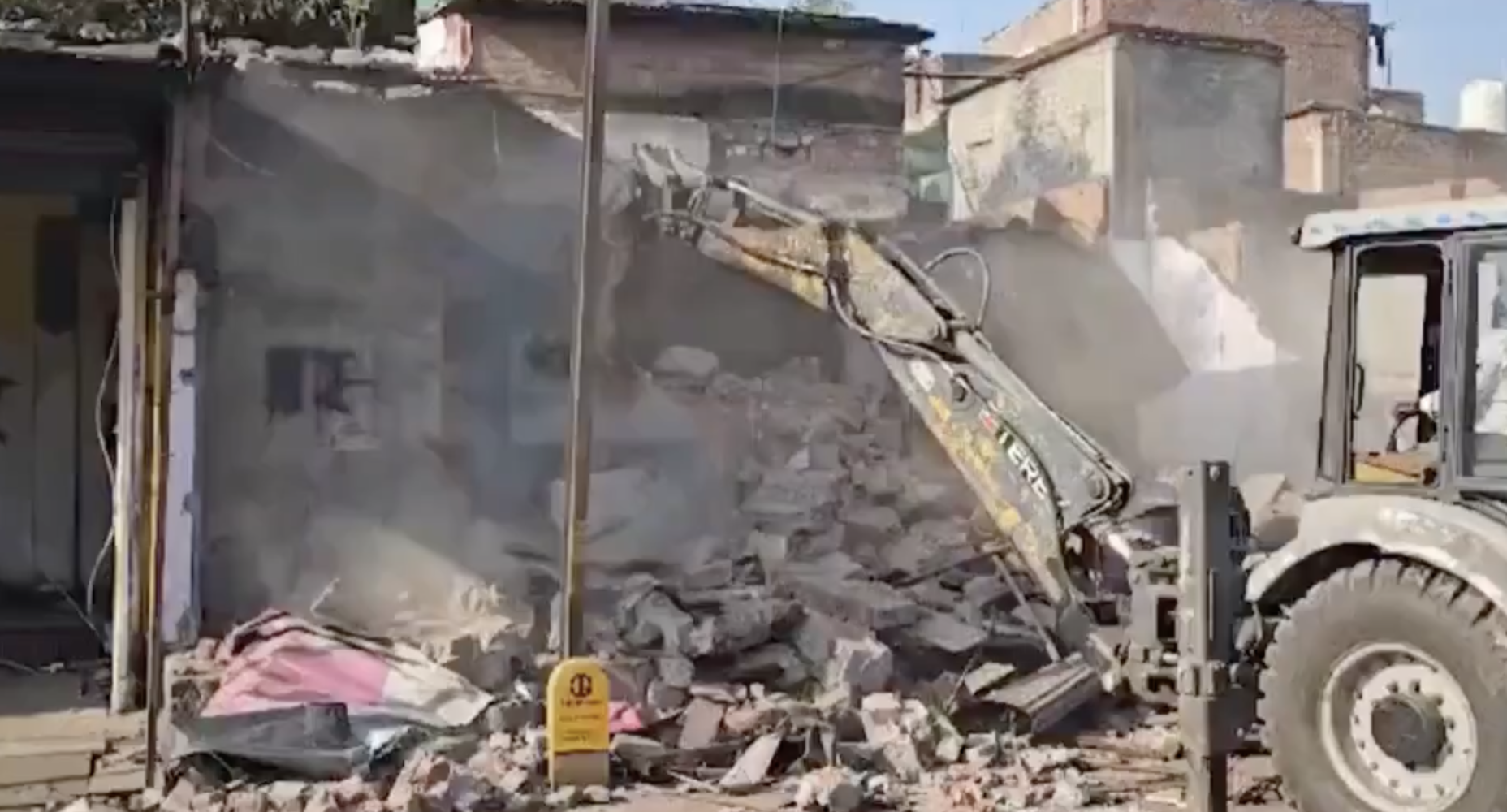 Administration Demolishes Mosque After Court Stay Order Expires Following Hindu Nationalist Complaint