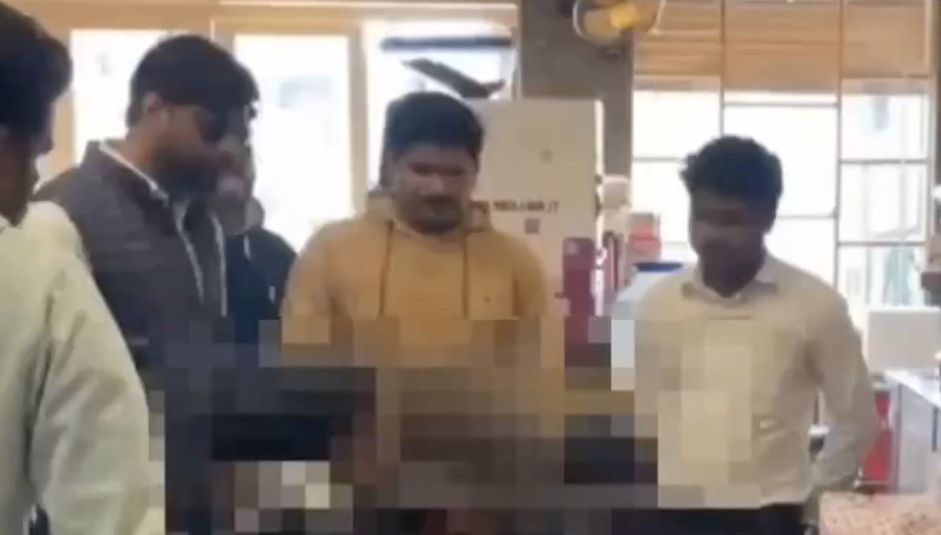 AHP-Rashtriya Bajrang Dal Harasses Interfaith Couple in Café, Raids Hotels for ‘Moral Policing’