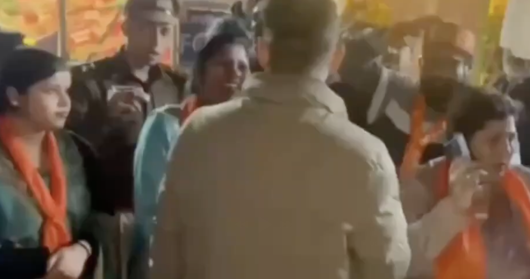 Kranti Sena Raids Restaurant, Detains Young Couples, Hands Over Men to Police