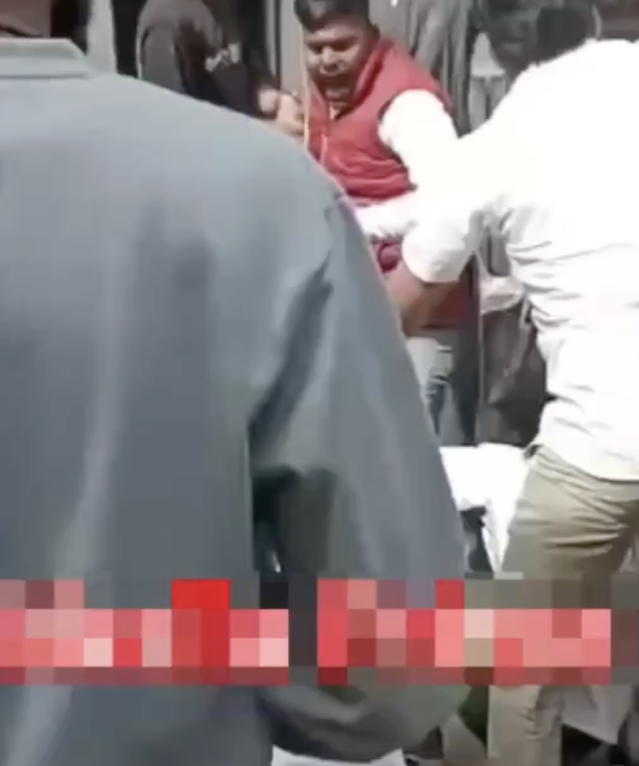 Bajrang Dal & Hindu Jagran Manch Raid Christian Prayer Meeting, Assault Worshippers & Vandalize Property