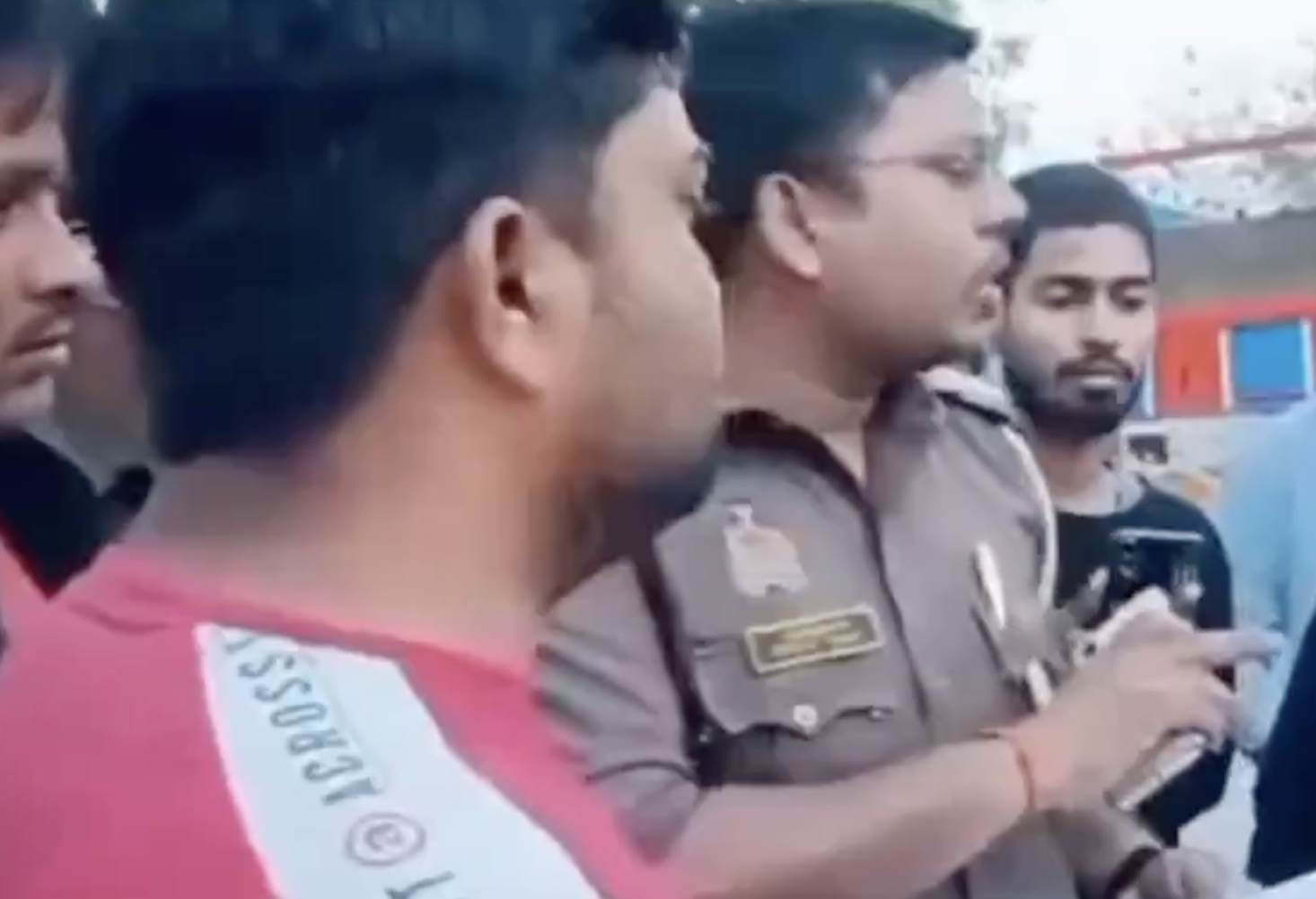 VHP Members Detain Pickup Truck, Accuse Bajrang Dal Leader of Cattle Smuggling