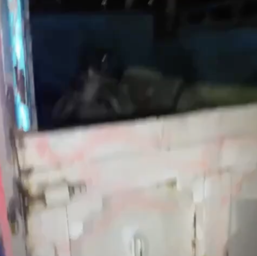 Cow Vigilantes Use Spikes to Stop Pickup Truck, Seize Cattle Over Smuggling Allegations