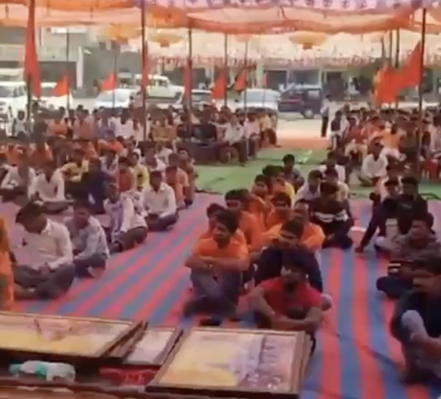 VHP-Bajrang Dal Speaker at Trishul Deeksha Uses Anti-Muslim Slurs, Spreads Conspiracies, and Promotes ‘Hindu Rashtra’