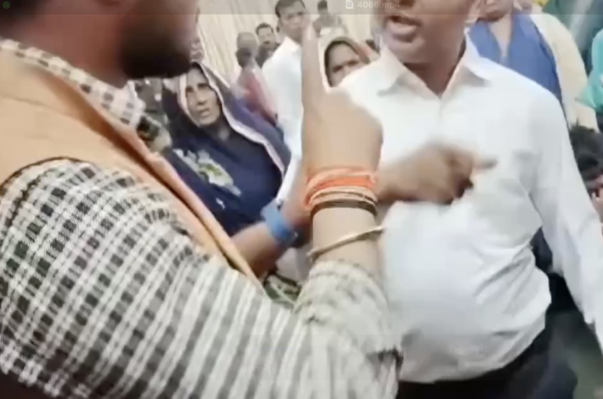 Bajrang Dal Raids Christian Prayer Meeting, Police Detain Over a Dozen People for Alleged Conversions